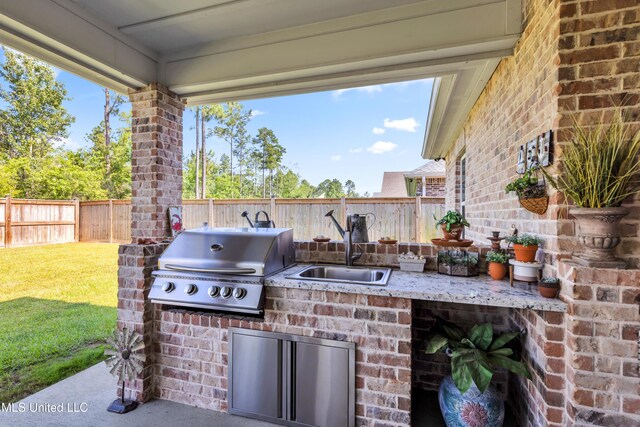12578 Alphabet Rd, Gulfport, MS 39503 - view of patio with a sink