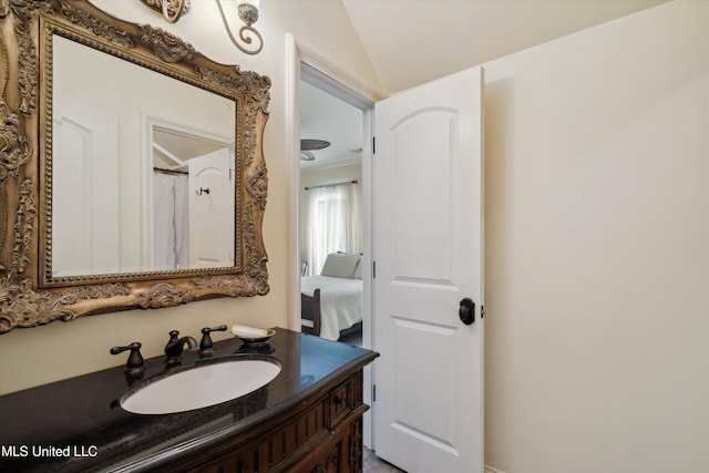4666 Eiffel Ln, Nesbit, MS 38651 - full bath featuring vanity, lofted ceiling, and ensuite bathroom