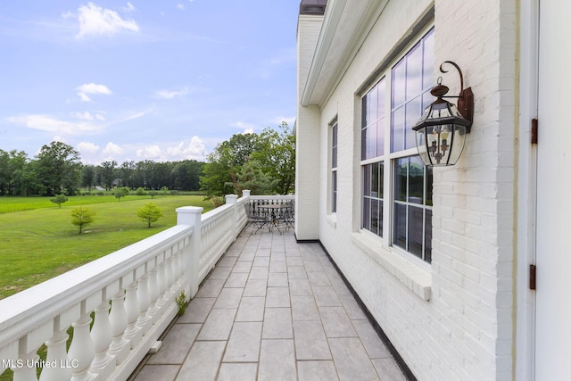 1053 Woodbridge Dr, Brandon, MS 39047 - balcony featuring view of scattered trees