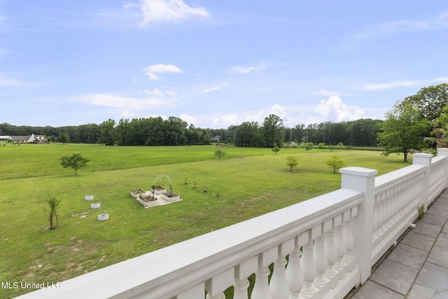 1053 Woodbridge Dr, Brandon, MS 39047 - view of grassy yard featuring view of scattered trees