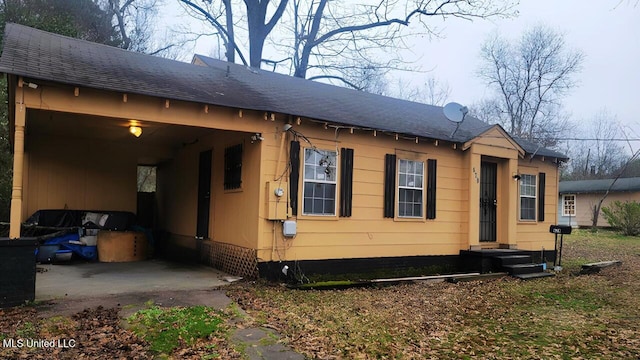 628 Cooper Rd, Jackson, MS 39212 - view of front of property with an attached carport