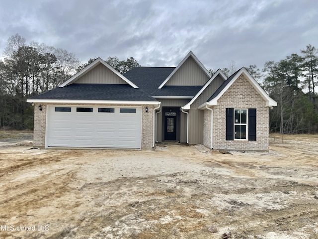 view of front facade with a garage