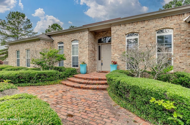 121 Poplar Ridge Dr, Brandon, MS 39047 - view of front of house with brick siding