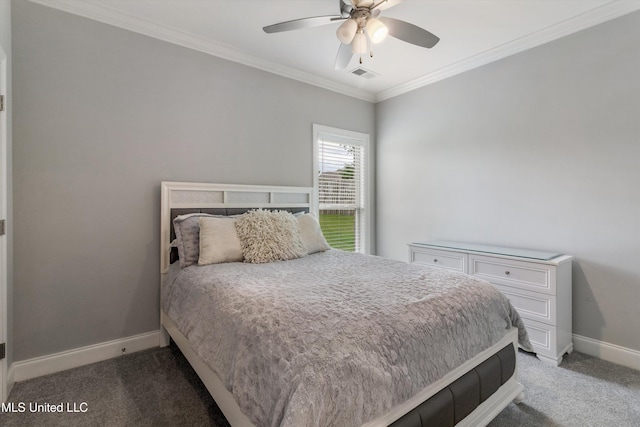 bedroom with baseboards, carpet flooring, ceiling fan, visible vents, and crown molding