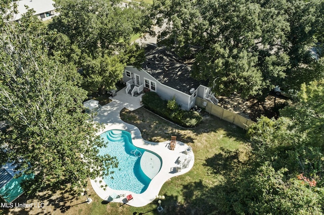 813 42nd Ave, Gulfport, MS 39501 - view of subject property featuring a pool