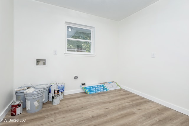 laundry area with washer hookup and hardwood / wood-style floors