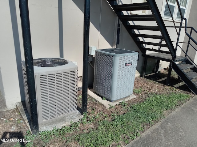 107 E Percy St, Indianola, MS 38751 - exterior view of cooling unit