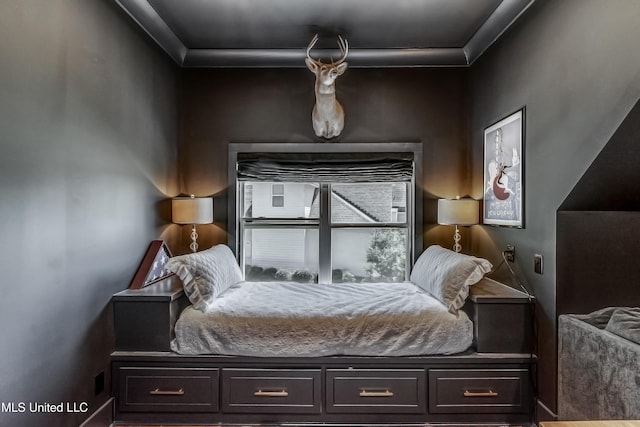 102 Silverleaf Dr, Madison, MS 39110 - bedroom featuring ornamental molding