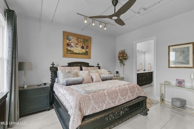 bedroom with ceiling fan