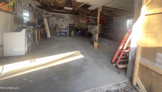 116 E Tate St, Senatobia, MS 38668 - view of garage