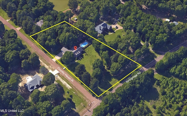 aerial overview of property's location featuring property boundaries highlighted