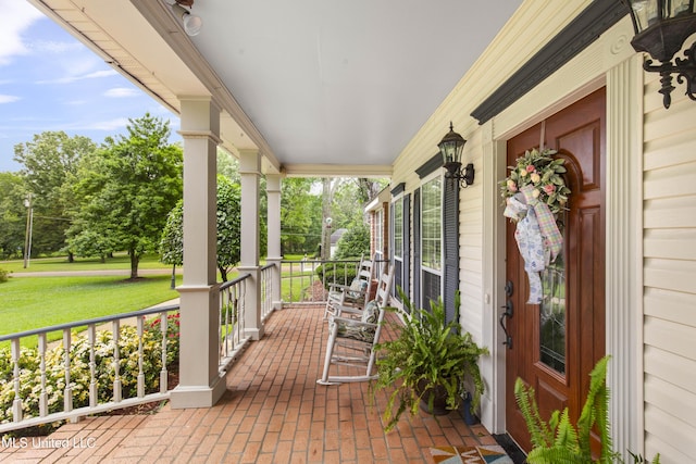view of patio / terrace featuring covered porch