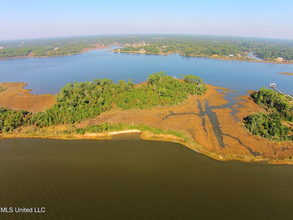 Lovers Ln, Ocean Springs, MS 39564