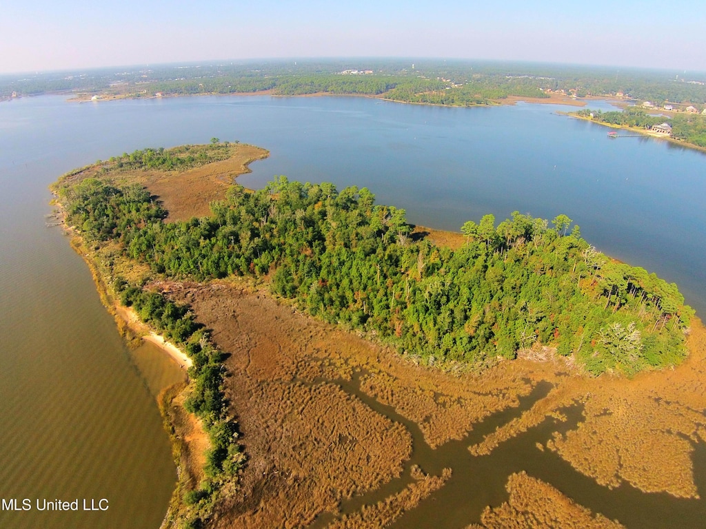 Lovers Ln, Ocean Springs, MS 39564