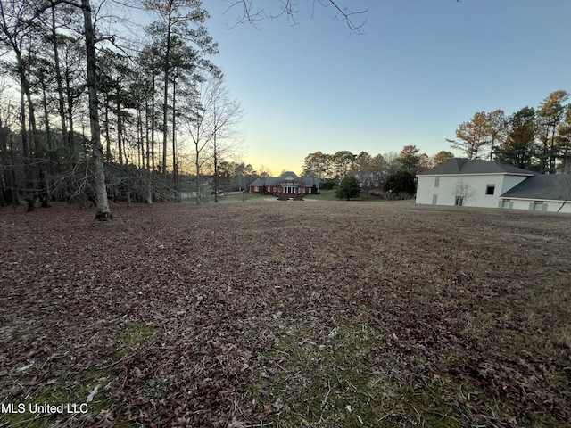 Listing photo 3 for Woodhaven Dr, Carthage MS 39051