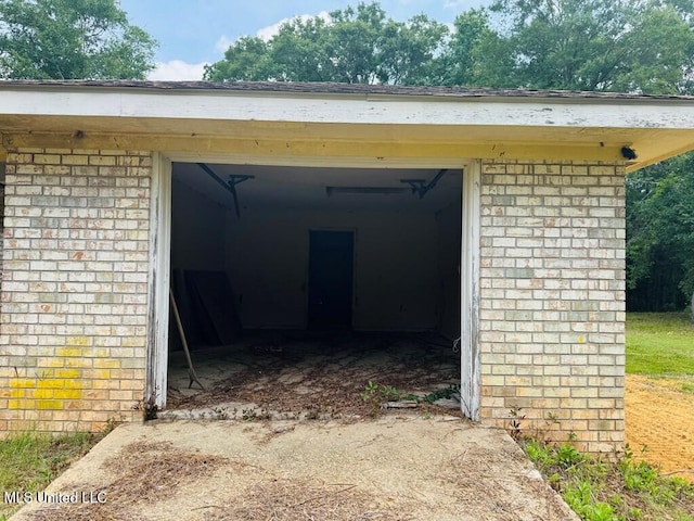 55 Amacker Rd, Poplarville, MS 39470 - view of garage