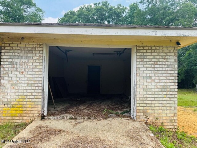 55 Amacker Rd, Poplarville, MS 39470 - view of garage
