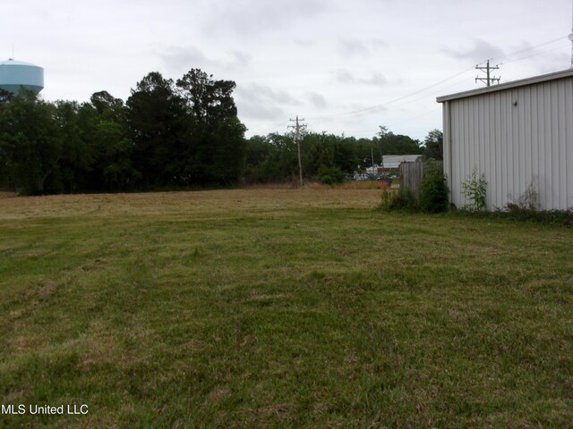 944 Cedar Lake Rd, Biloxi, MS 39532