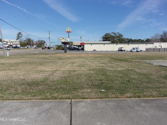 944 Cedar Lake Rd, Biloxi, MS 39532