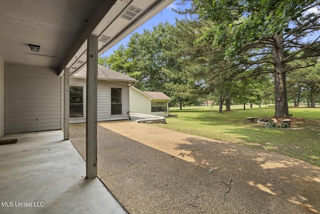 415 Spike Rdg, Canton, MS 39046 - view of patio