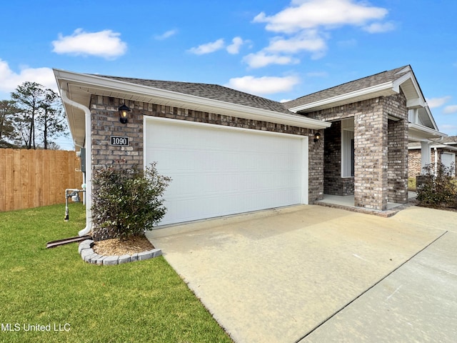 ranch-style house with a front yard