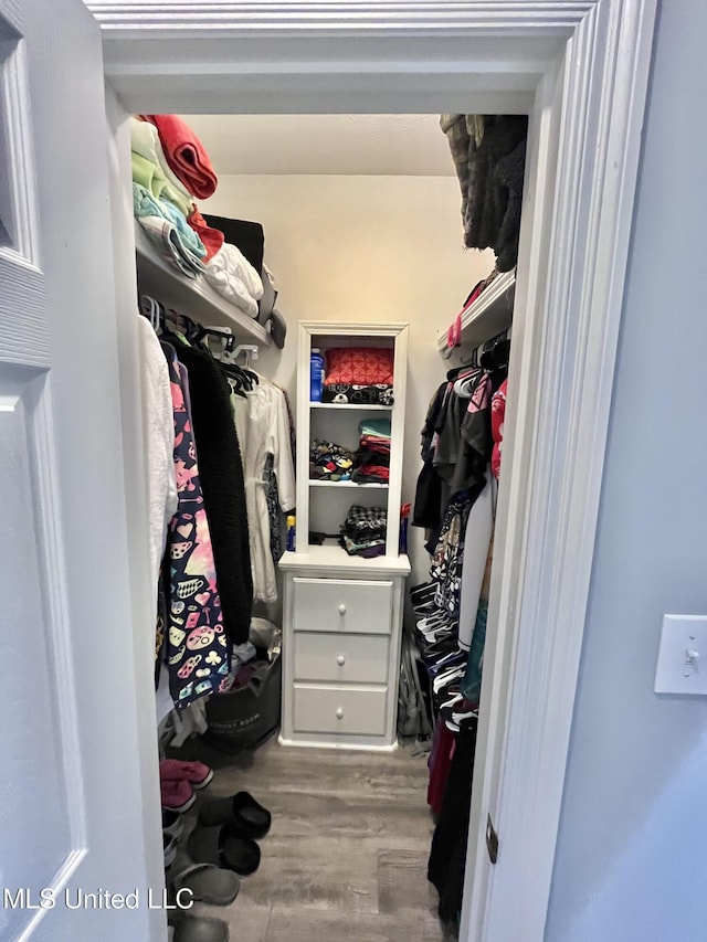 140 Whisper Lake Blvd, Madison, MS 39110 - spacious closet with wood finished floors