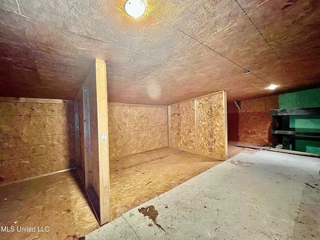 bonus room featuring vaulted ceiling