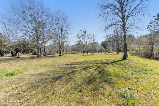 Listing photo 2 for 3045 Borries St, Diberville MS 39540