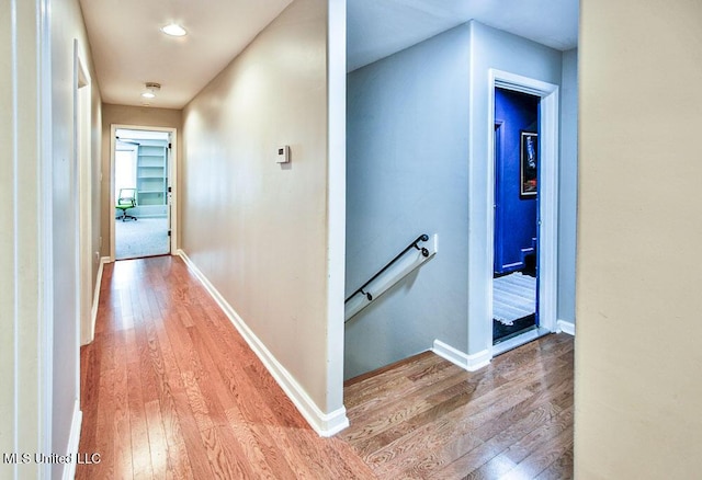 2948 Grove Meadows Dr, Nesbit, MS 38651 - hallway with an upstairs landing, hardwood / wood-style flooring, baseboards, and recessed lighting
