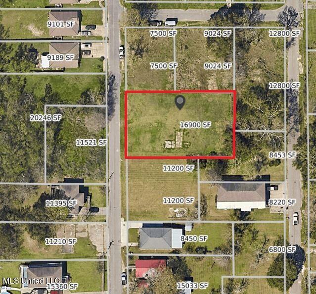 10024 Byrd Ave, Diberville, MS 39540