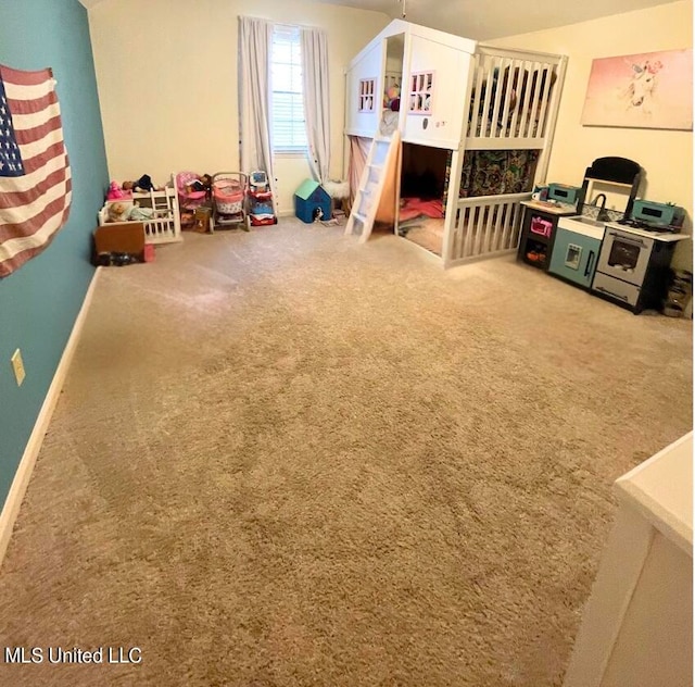 bedroom featuring carpet floors