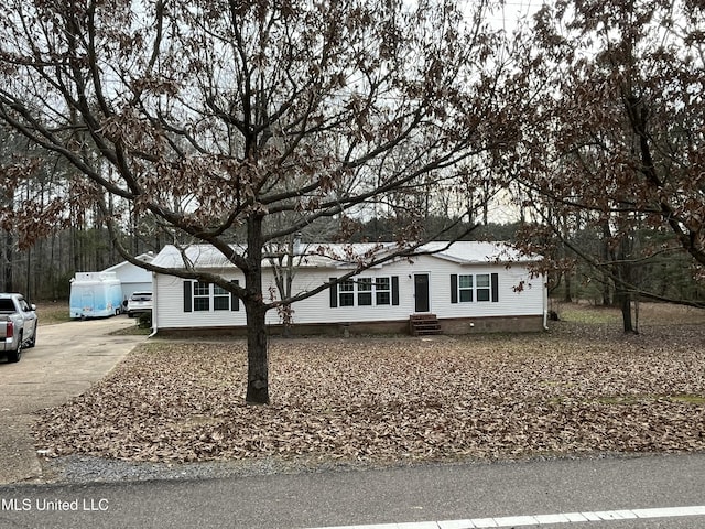 view of front of house