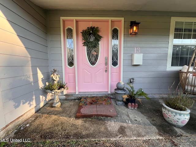 view of property entrance