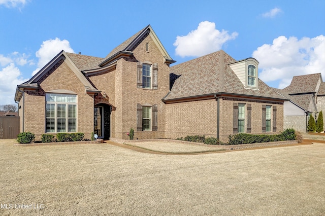 view of front property