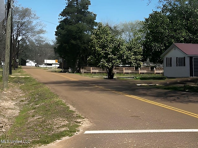 611 N 3rd Ave, Greenwood, MS 38930 - view of street
