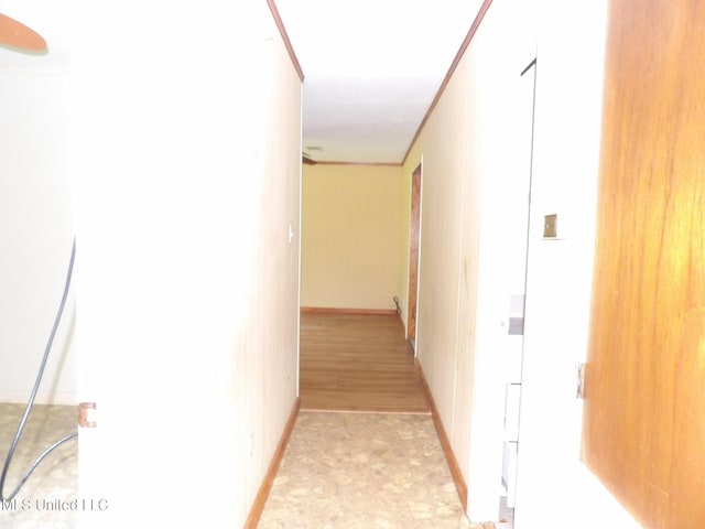157 Tubman Cir, Natchez, MS 39120 - corridor with baseboards