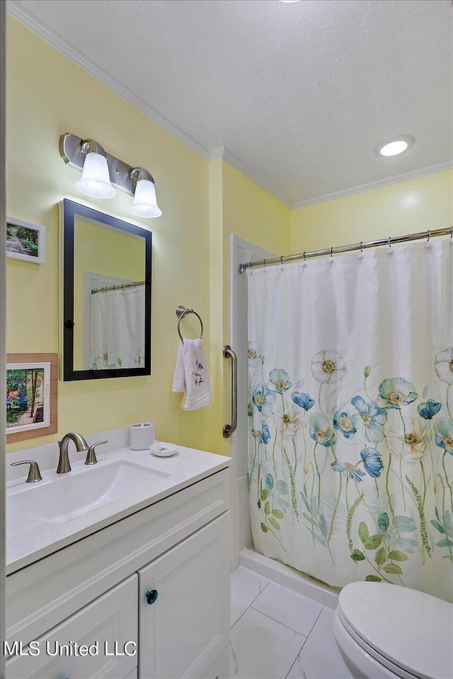 bathroom featuring toilet, a shower with curtain, ornamental molding, vanity, and a textured ceiling