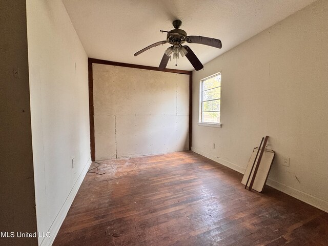 341 Savanna St, Jackson, MS 39212 - spare room with wood finished floors and a ceiling fan