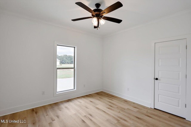 420 Lennon Ln, Brandon, MS 39047 - bathroom with visible vents, a sink, crown molding, and toilet