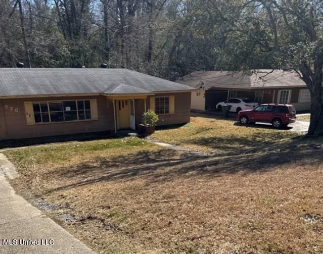 230 Hillside Dr, Vicksburg, MS 39180 - view of single story home