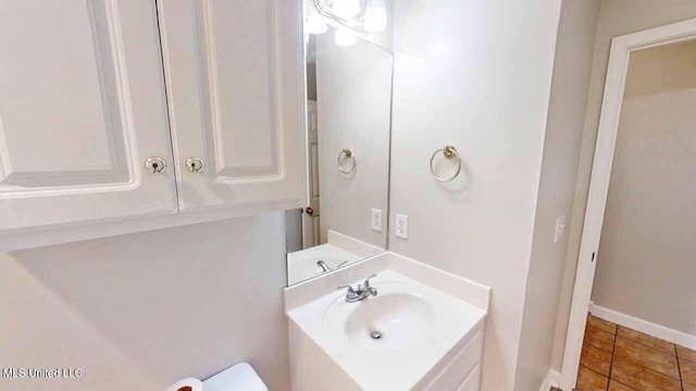 594 Acorn Ln, Brandon, MS 39047 - bathroom with vanity