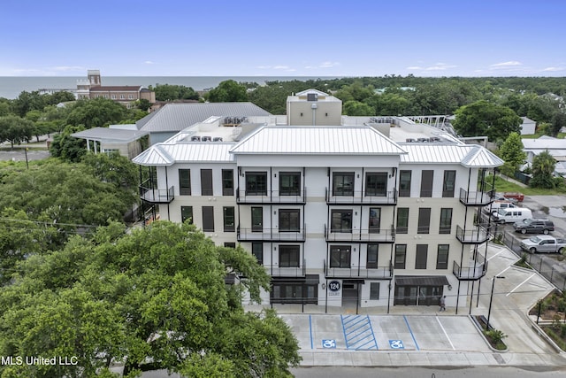 124 Court St, Bay Saint Louis, MS 39520 - view of building exterior
