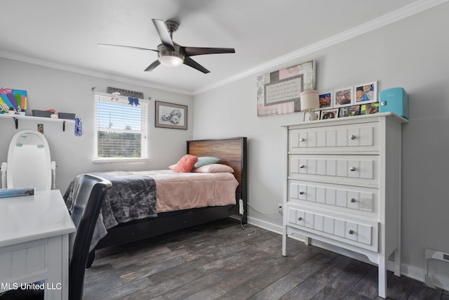 bedroom with dark wood-type flooring, crown molding, and ceiling fan