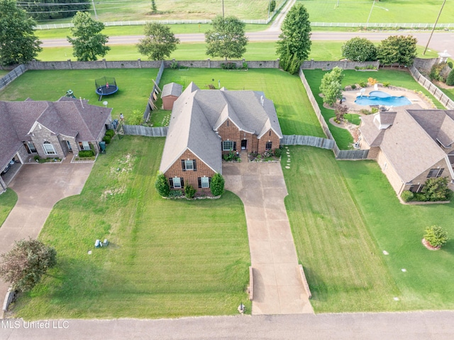1668 Farindale Cv, Nesbit, MS 38651 - view of subject property featuring a pool
