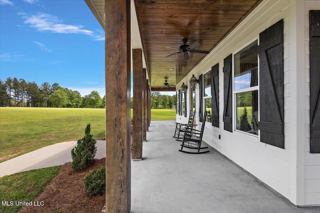 1254 Wade Patrick Rd, Brandon, MS 39042 - view of patio with ceiling fan