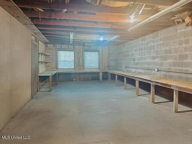1561 Section Line Rd, Picayune, MS 39466 - view of below grade area