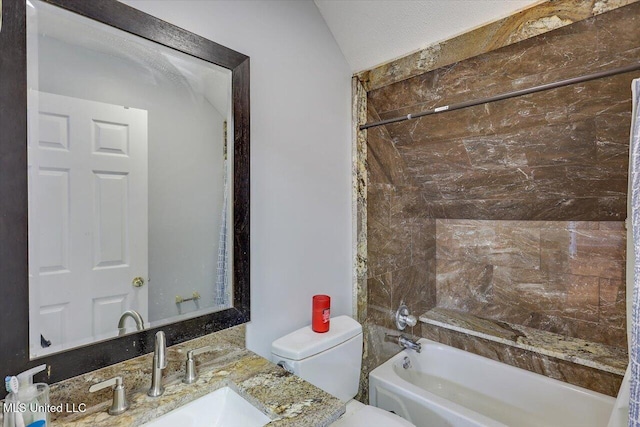 138 Oak Ridge Cir, Madison, MS 39110 - bathroom with toilet, washtub / shower combination, and vanity