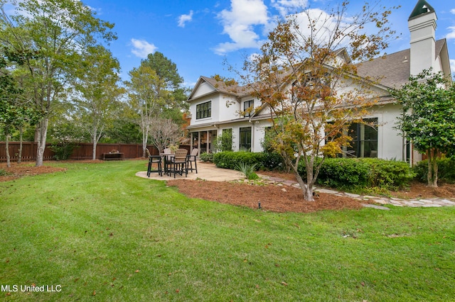 view of yard with a patio