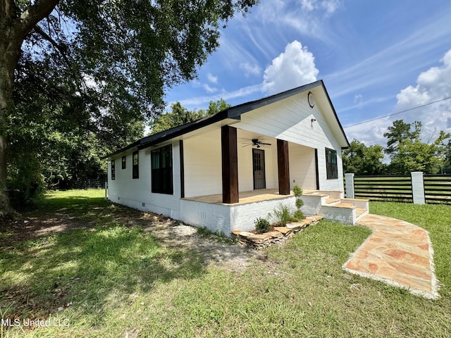 716 New Orleans St, Hattiesburg, MS 39401 - view of property exterior with a ceiling fan