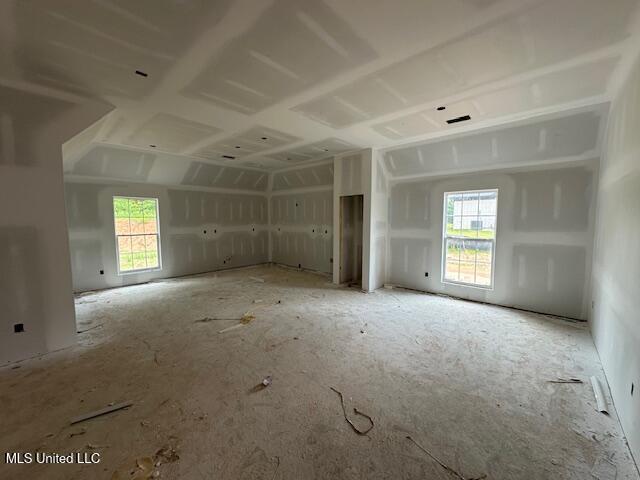 7668 Ridgefield Dr, Horn Lake, MS 38637 - view of empty room